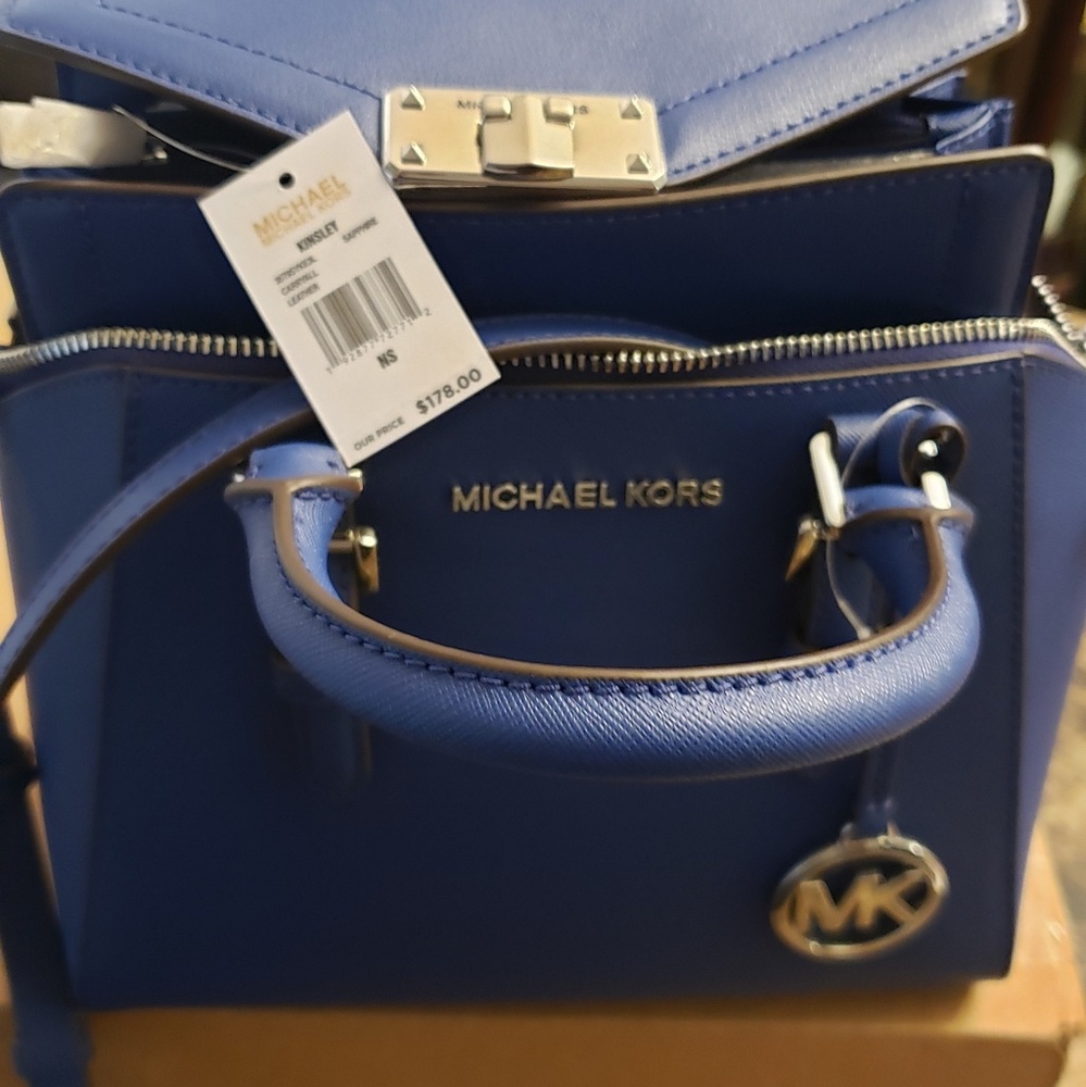 Small Michael Kors Ciara